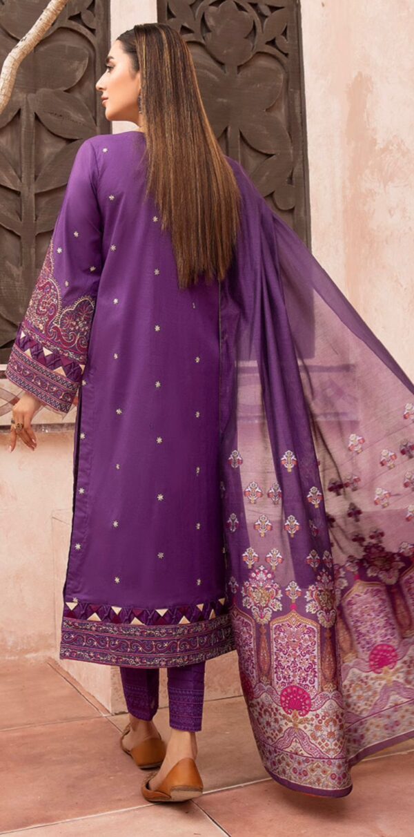 EMBROIDERED LAWN WITH JACQUARD FANCY DUPATTA - Image 2